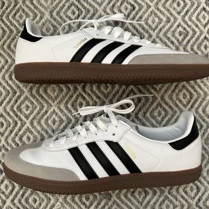 Mens Sambas